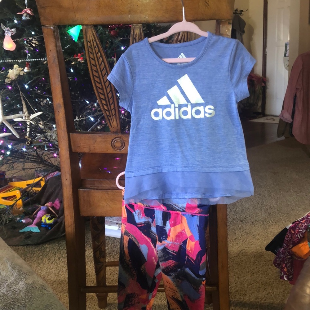 Toddler Girl adidas Tee & Capri Tight Set